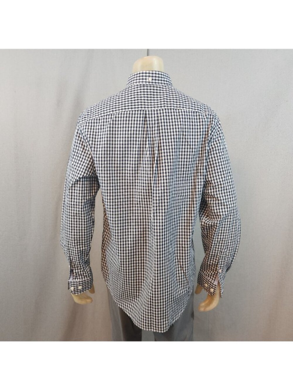Tommy Hilfiger Black Checks Classic LongSlv Button Down Collar Dress Shirt LARGE - Picture 4 of 6